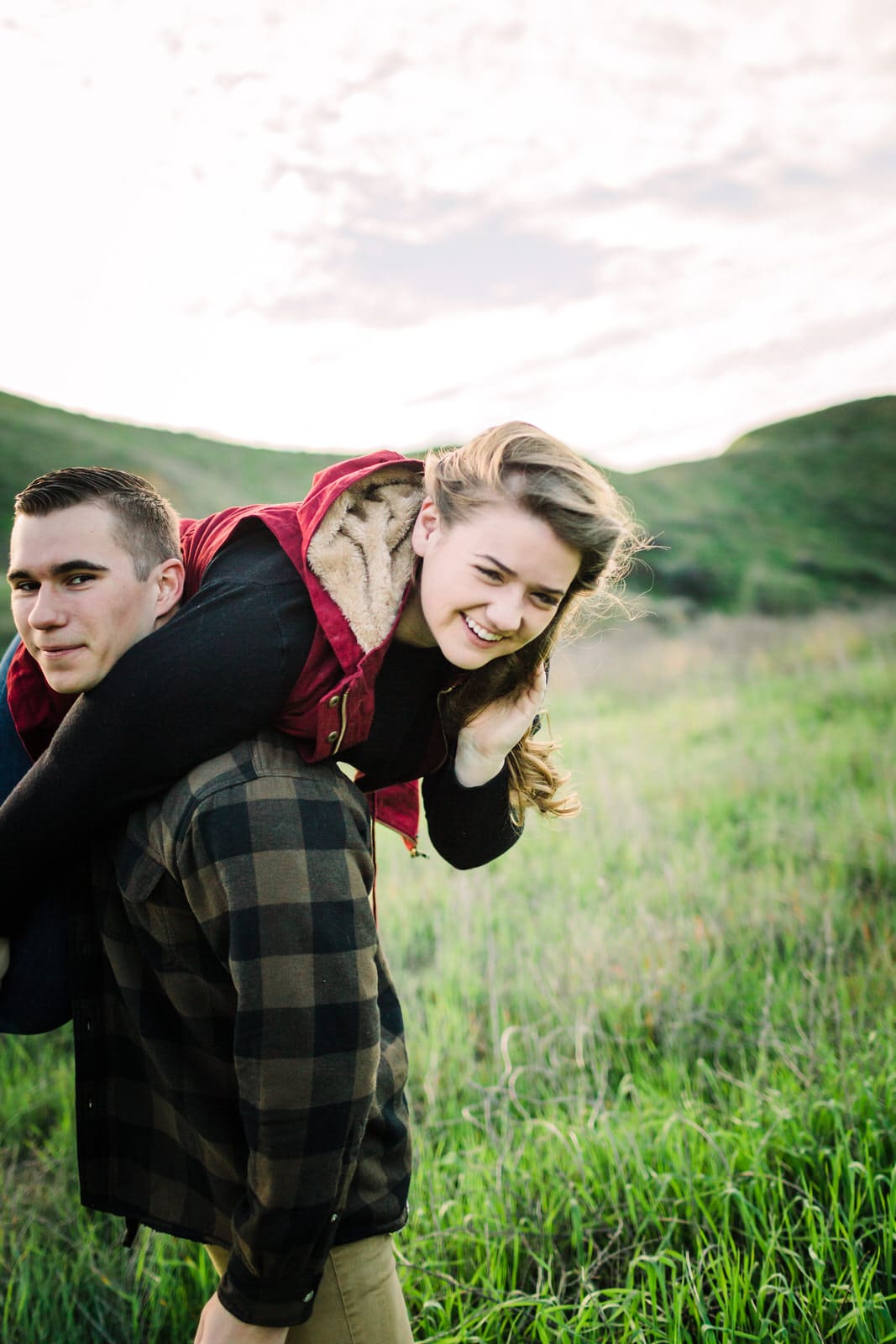 Funny engagement photos