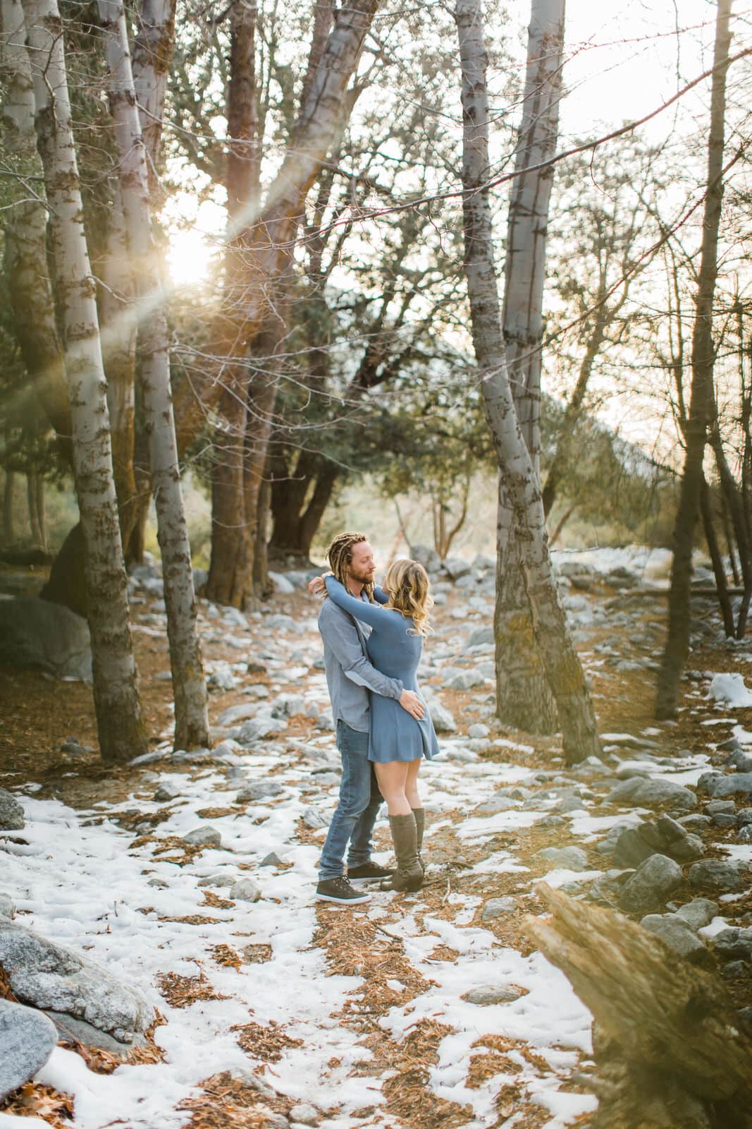 Forest-falls-snowy-engagement-photos