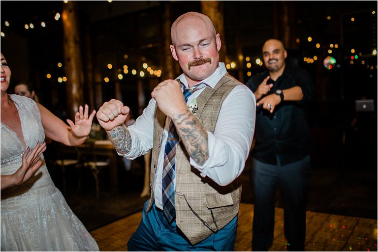 San Moritz Lodge Summer Wedding wildirishrosephotography