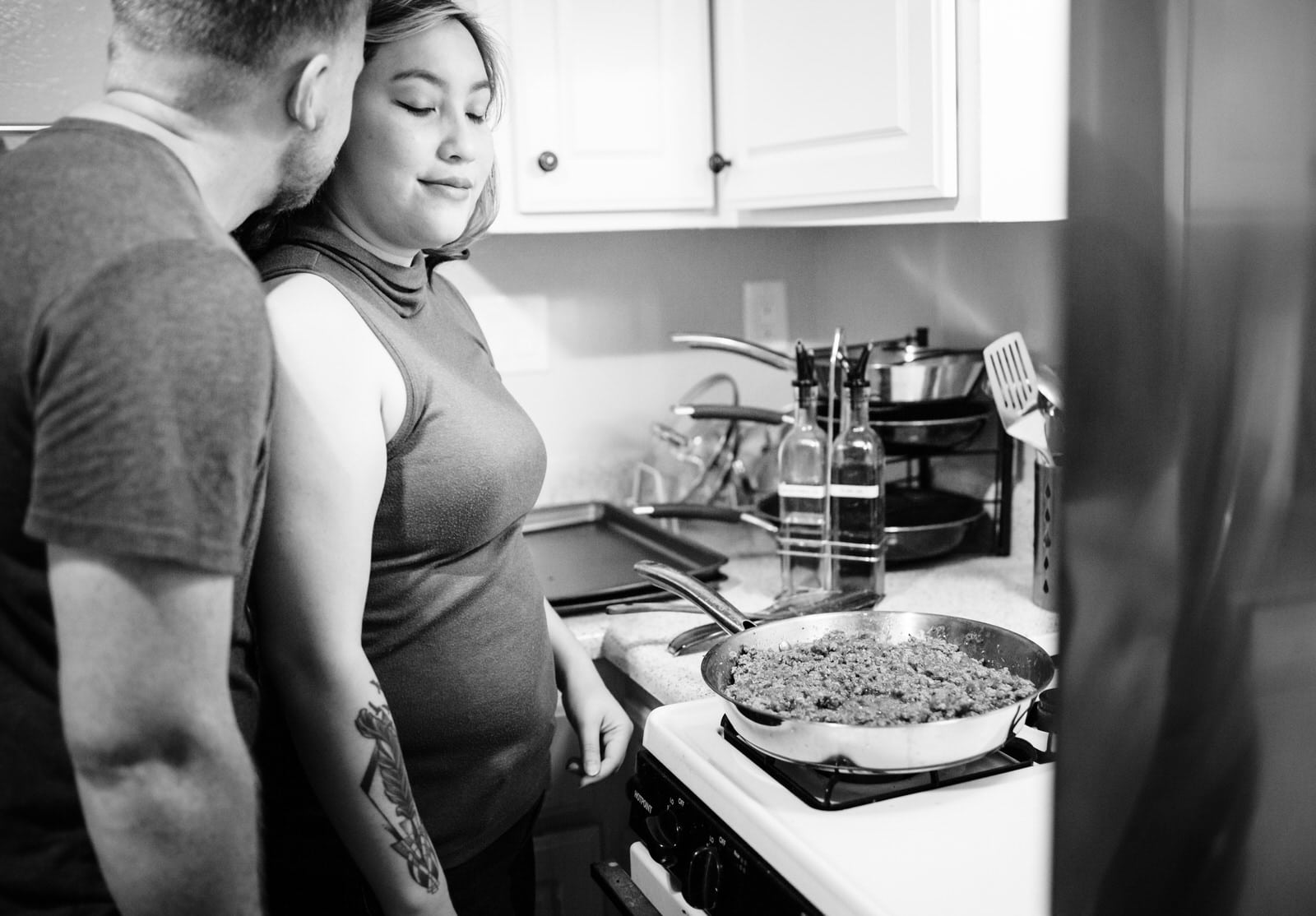 At-home-lifestyle-engagement-photos