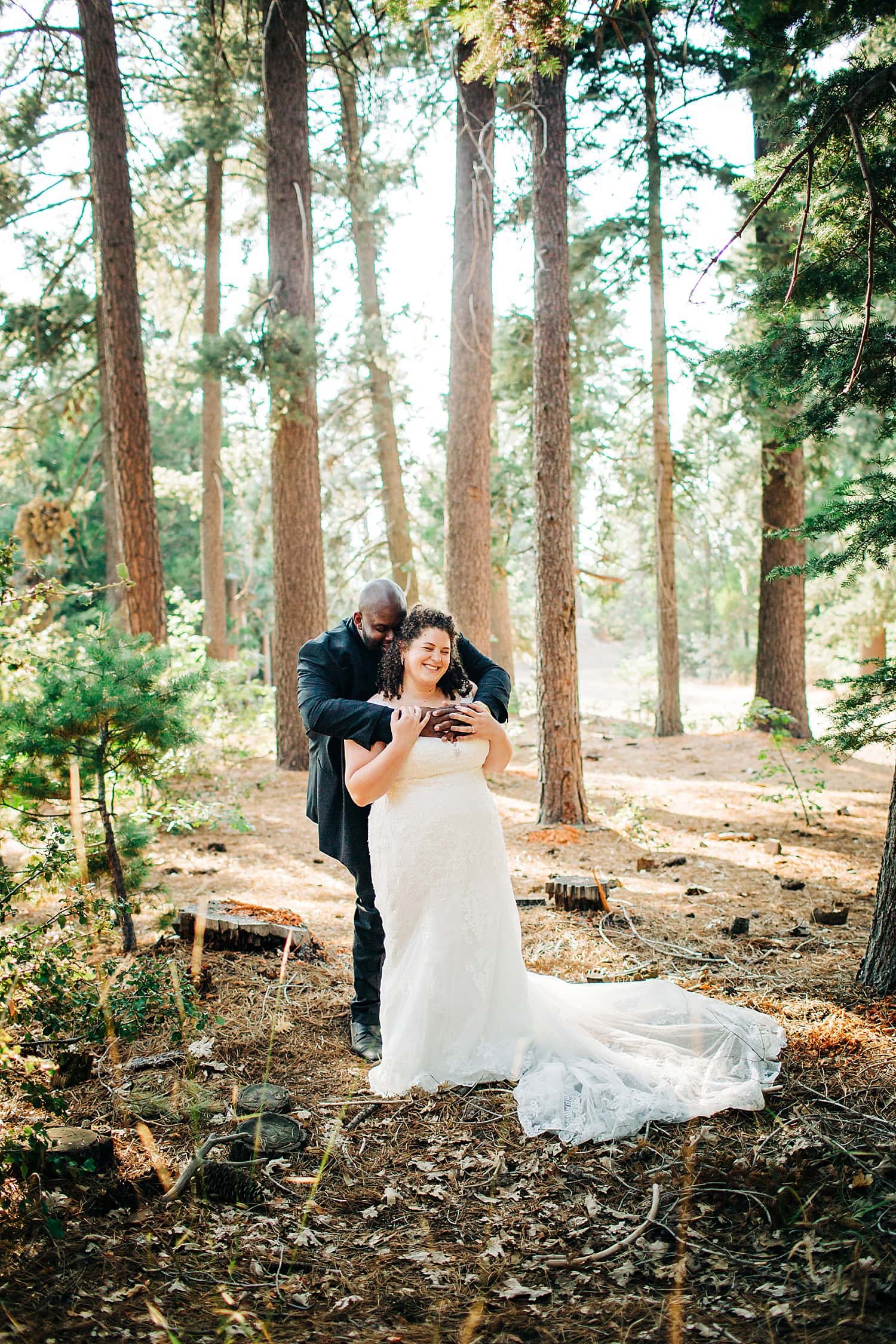 Lake-Arrowhead-elopement-Twin-peaks-micro-wedding-mountain-elopement-Big-Bear-Lake-Gregory-San-Bernardino-Mountains-Elopement-photographer