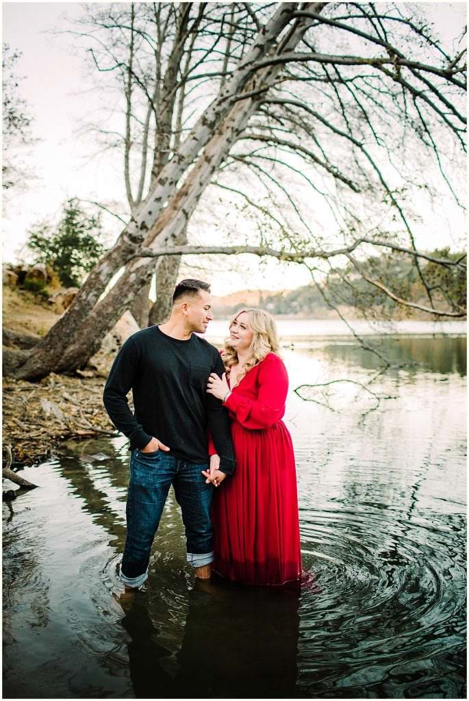 Lake-Gregory-engagment-mountain-engagment-Crestline-Big-Bear-Lake Arrowhead-fall-engagement-winter-engagement-lake-photos