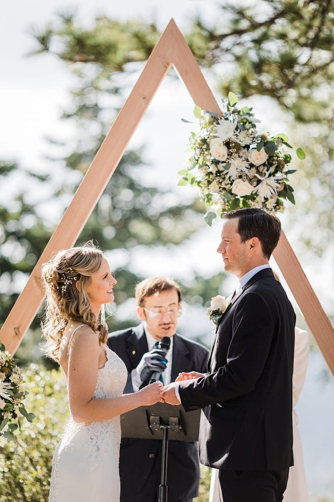 Idyllwild-wedding-elopement-mountain-wedding-pine-cove-southern-california-adventure-wedding-adventure-elopement