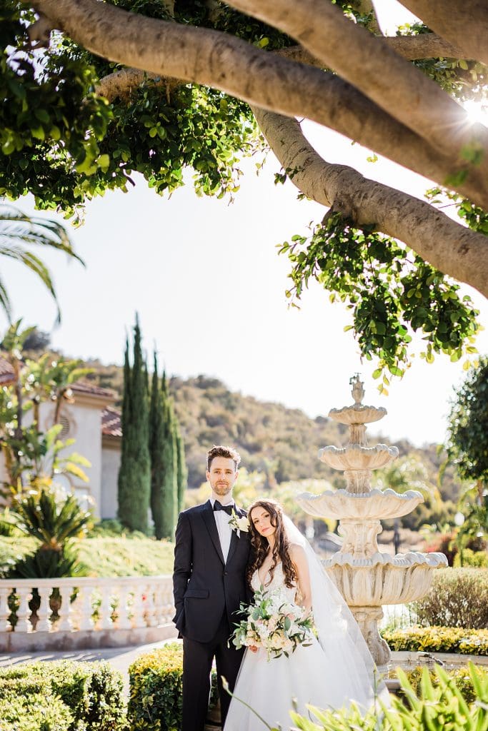 Anaheim-micro-wedding-elopement-Riverside-airbnb-mansion_0202Anaheim-micro-wedding-elopement-Riverside-airbnb-mansion