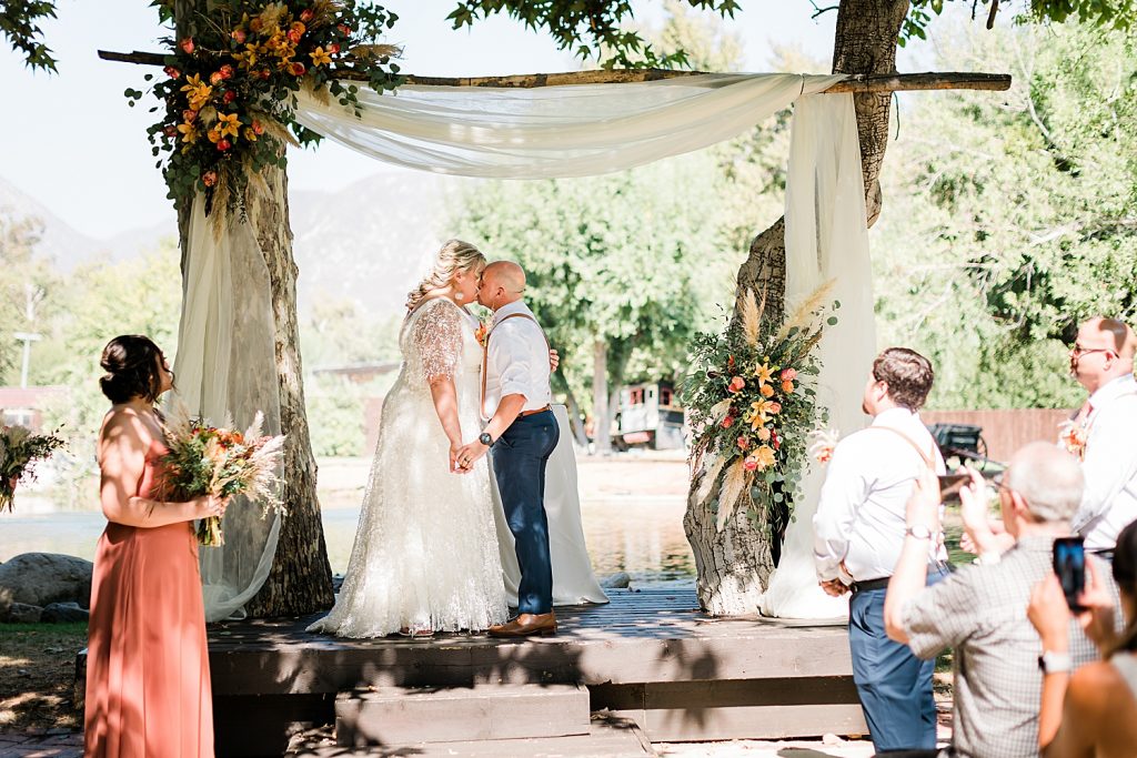 Lytle-creek-wedding-hidden-acres-wedding-mountian-wedding-lake-arrowhead-big-bear-oak-glen-wedding-idyllwild-california-mountain-wedding-brunch-wedding-hidden-acres-engagement