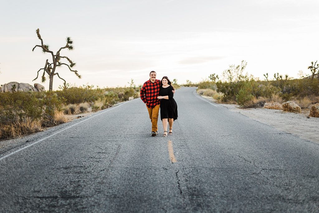 Joshua-Tree-engagement-fall-desert-engagement-joshua-tree-engagement-photos