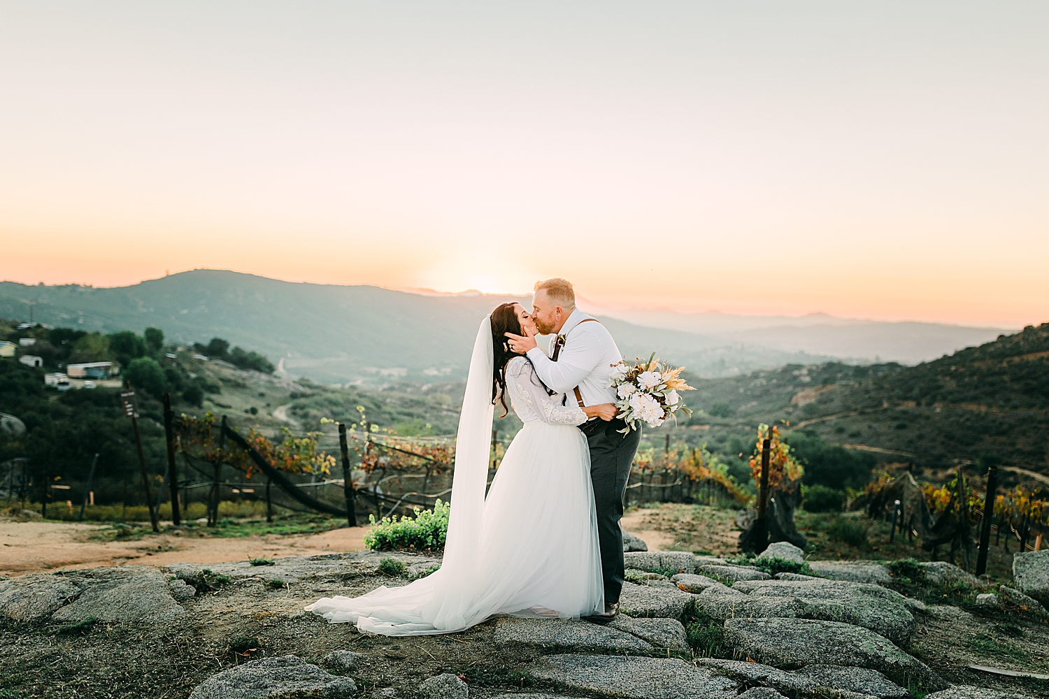 Milagro-farms-wedding-ramona-wedding-temecula-wedding-julian-wedding-milagro-winery-milagro-vineyears-sacred-mountain-wedding