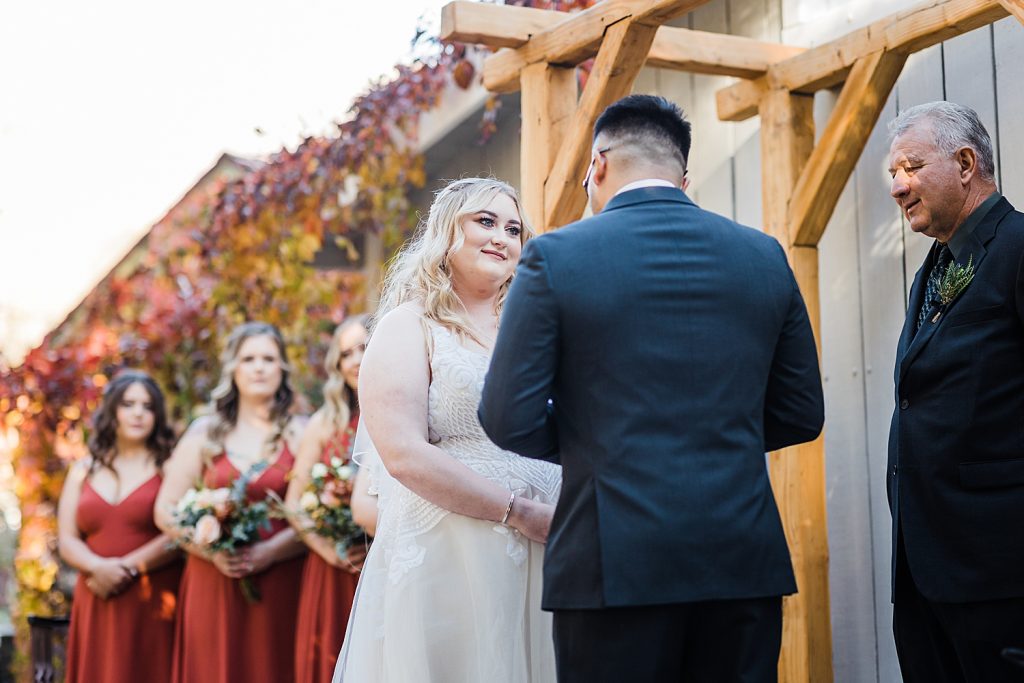 Oak-glen-wedding-the-homestead-fall-wedding-the-homestead-at-wilshire-ranch-serendipity-autumn-wedding-oak-glen-photographer012021