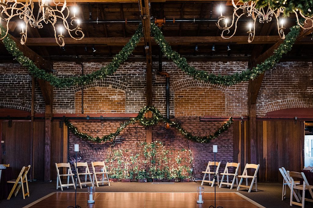  Mitten-building-wedding-Christmas-wedding-redlands-wedding-redlands-wedding-photographer-redlands-photographer-historic-building-wedding