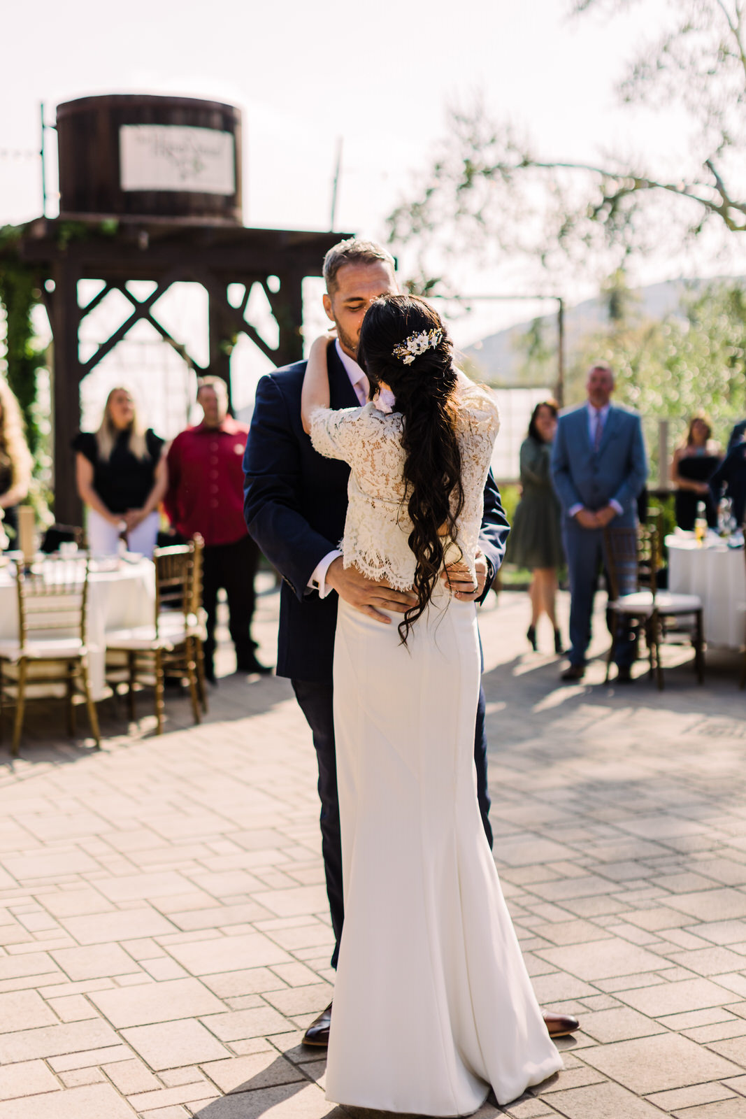 Dancing-at-the-homestead-in-oak-glen