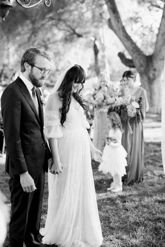 couple praying at Temecula wedding 