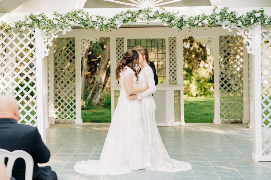 First kiss hearts home farms wedding