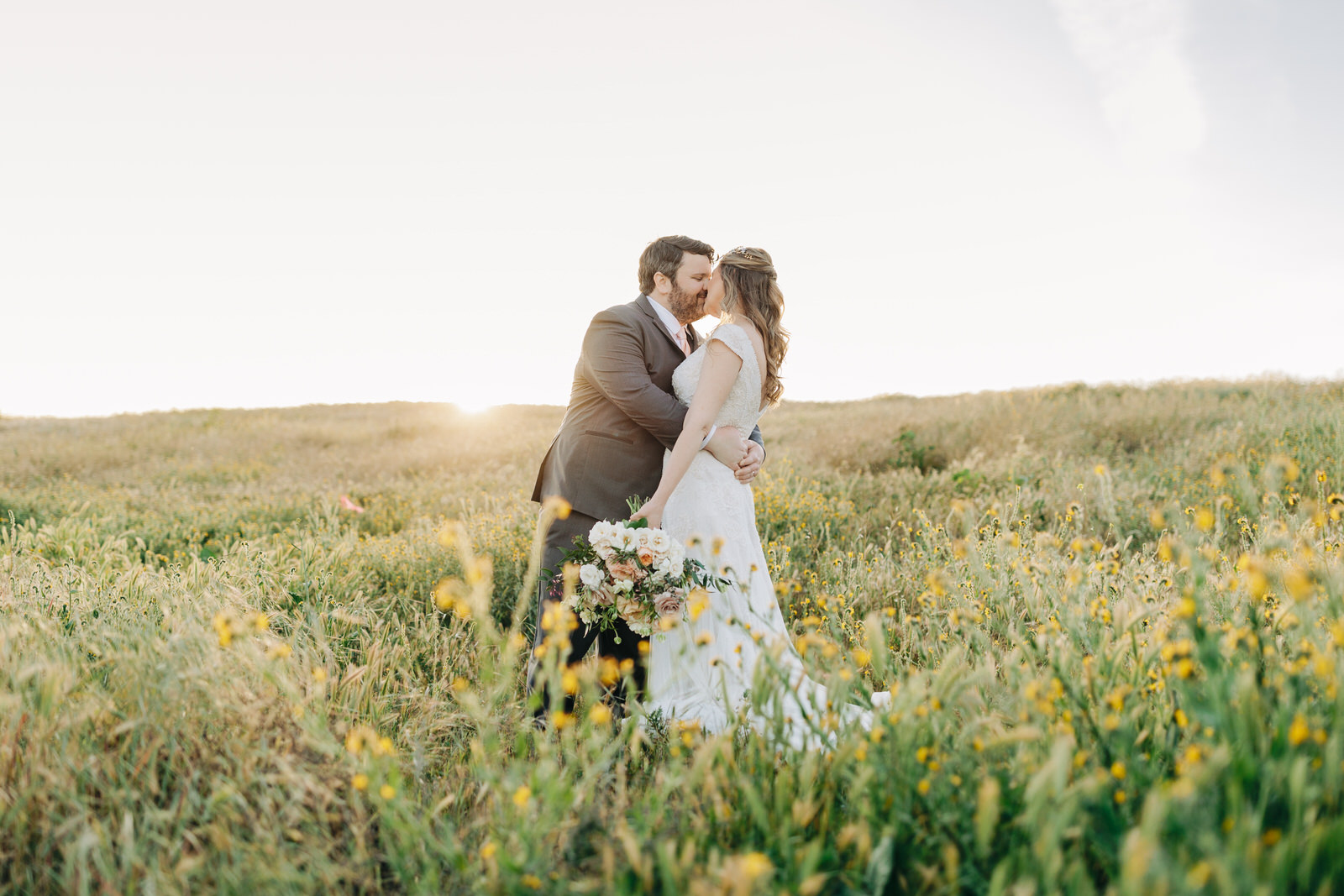 Avensole winery spring wedding