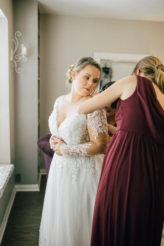 bride getting ready