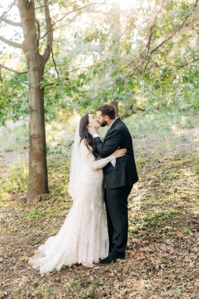 Willow-Woods-Fall-Wedding-Skyforest
