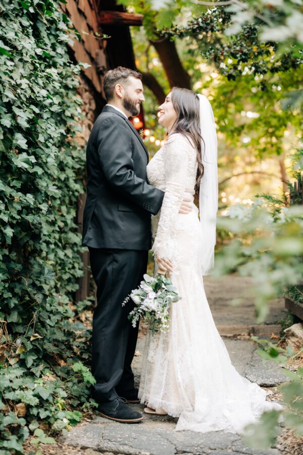 Willow-Woods-Fall-Wedding-Skyforest
