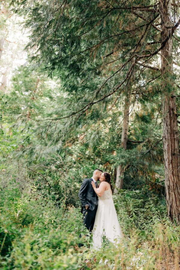 Landing-Lake-Arrowhead-wedding-fall-wedding-in-lake-arrowhead