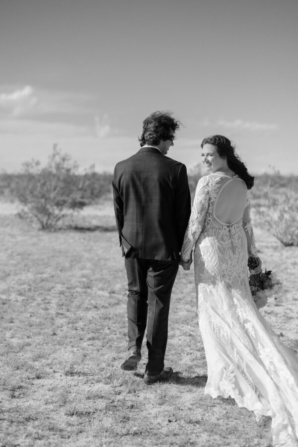 Hicksville trailer palace Joshua tree wedding