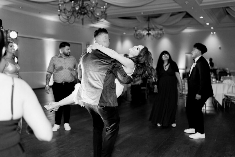 wedding reception dancing